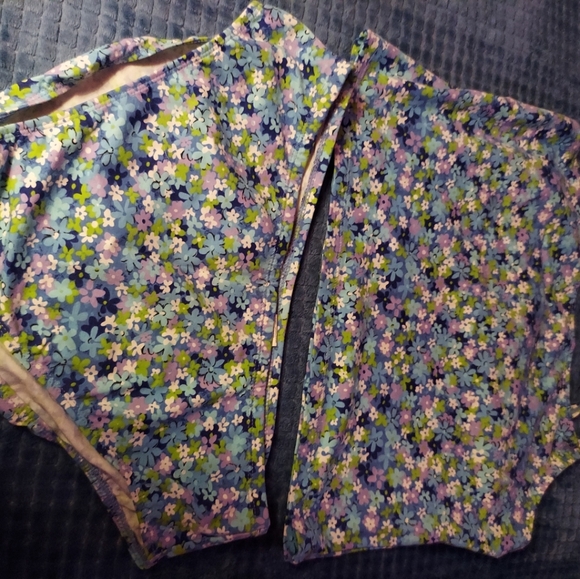 Bermuda Beachwear Woman's 2 Piece Bathing Suit 1X - Picture 5 of 5